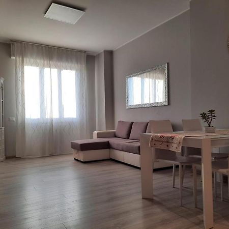 Ferienwohnung La Casa Di Penny Monza Exterior foto